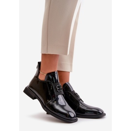 Lakirane ženske natikače od prirodne kože crne Vinceza 91120 crno 1