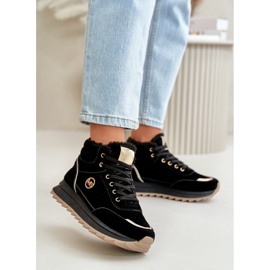 Ženske izolirane sportske cipele na platformu crne Ariatte crno 2