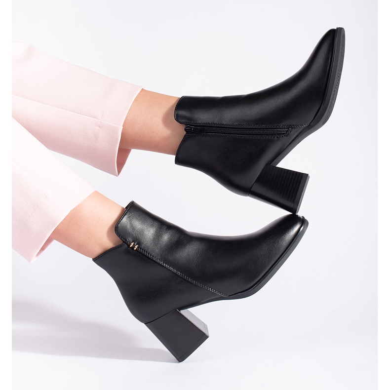 Crne ženske gležnjače na visoku petu crno 2