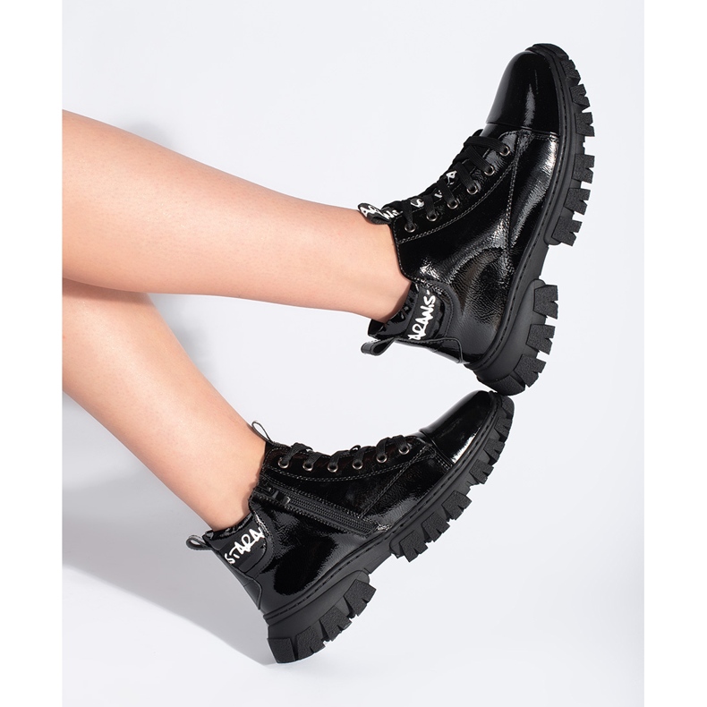 Ženske crne lakirane gležnjače Sergio Leone crna 1