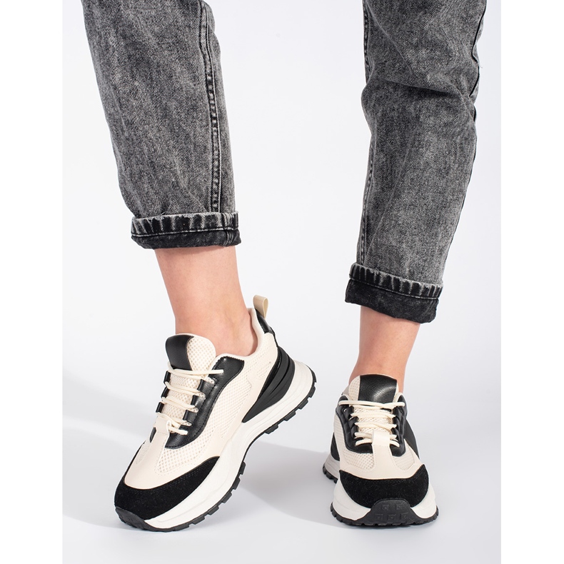 Crne i bež ženske sportske cipele crna 2