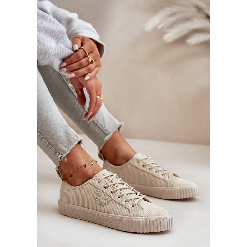 Ženske samtene izolirane tenisice Big Star OO274812 Hi-Poly System Bež 2