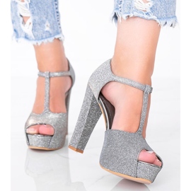 Sjajne sive pumpe na stupu Elissa siva 1