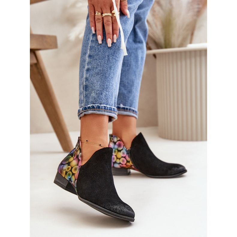 Maciejka kožne gležnjače s izrezima 04091-77 crne crna 2