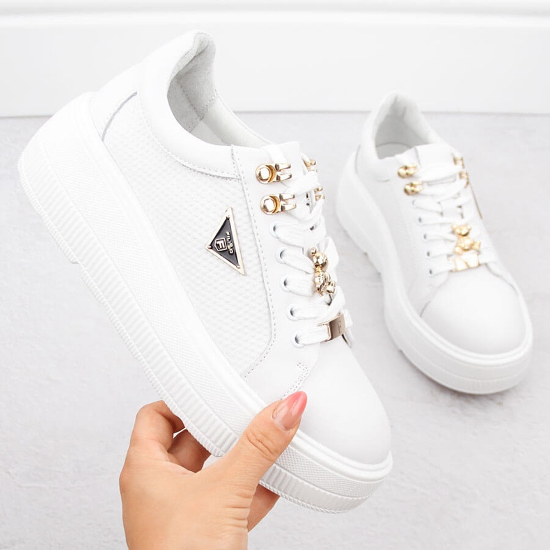 Bijele ženske kožne cipele na platformu Filippo DP6382 bijela 1