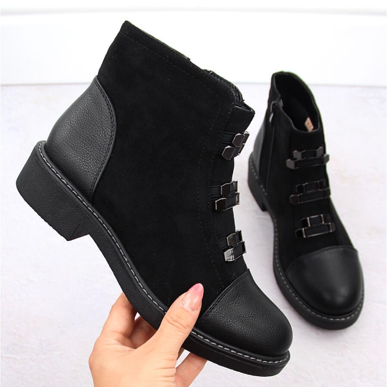 M. DASZYŃSKI Ženske crne gležnjače izolirane od brušene kože M.Daszyński SA252-4 crno 1