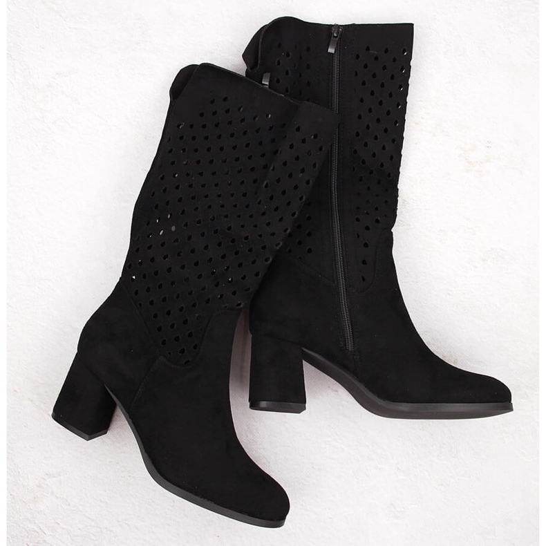 M. DASZYŃSKI Crne ažurne čizme od antilopa M.Daszyński SA156-10B crno 1