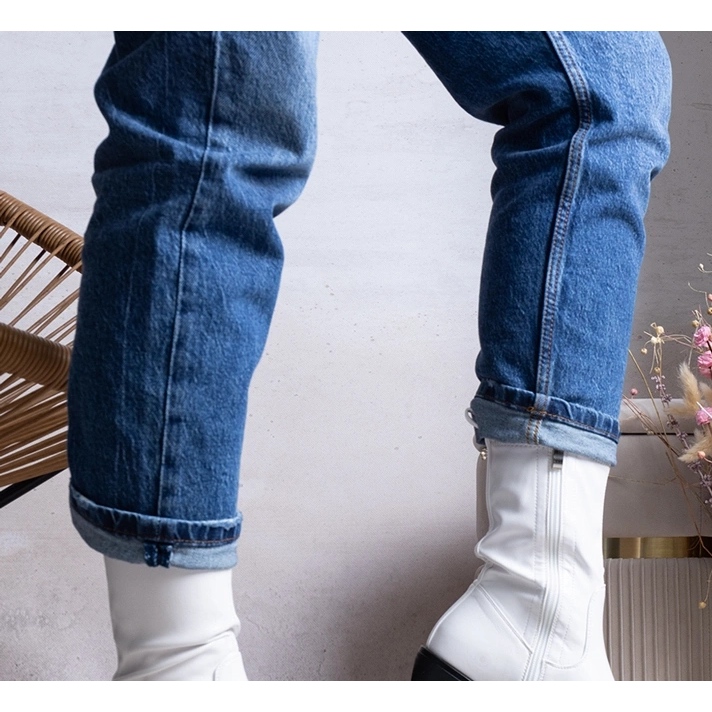 Bijele čizme na visoku petu marke Marisa bijela 1