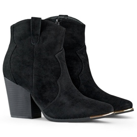 Crne klasične ženske kaubojske čizme od brušene kože na visoku petu crna 1