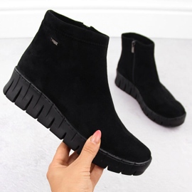 Ženske crne kožne čizme od brušene kože Helios 506P crno 1