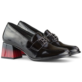 Crne lakirane cipele s udobnom petom, ženske salonke crna 1