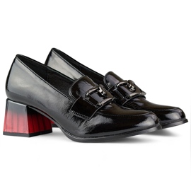 Crne elegantne ženske cipele s crvenom petom, lakirane salonke crna 1