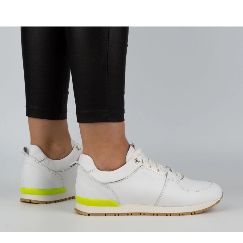 Nik Ženske sportske cipele, kožne puzavice 05-0784-01, bijele bijela 1