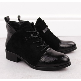 M. DASZYŃSKI Ženske crne gležnjače izolirane od brušene kože M.Daszyński MR2458-7 crna 2