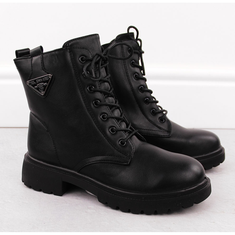 Ženske crne trapper čizme T.Sokolski Z23-132 crna 2