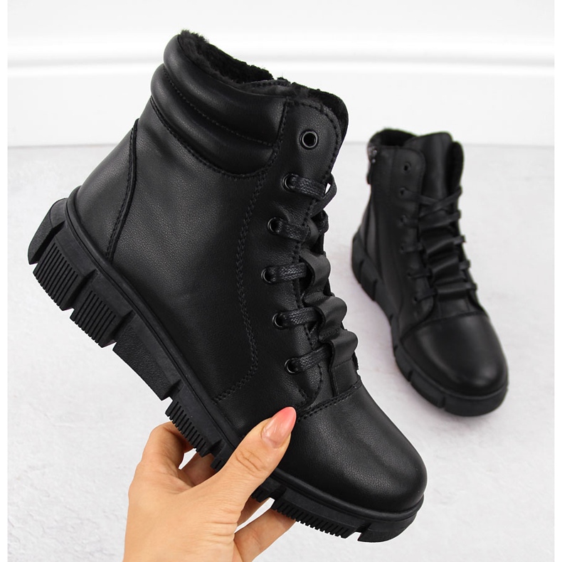 Ženske kožne čizme na platformu, crne, T.Sokolski Z24-335 crna 1