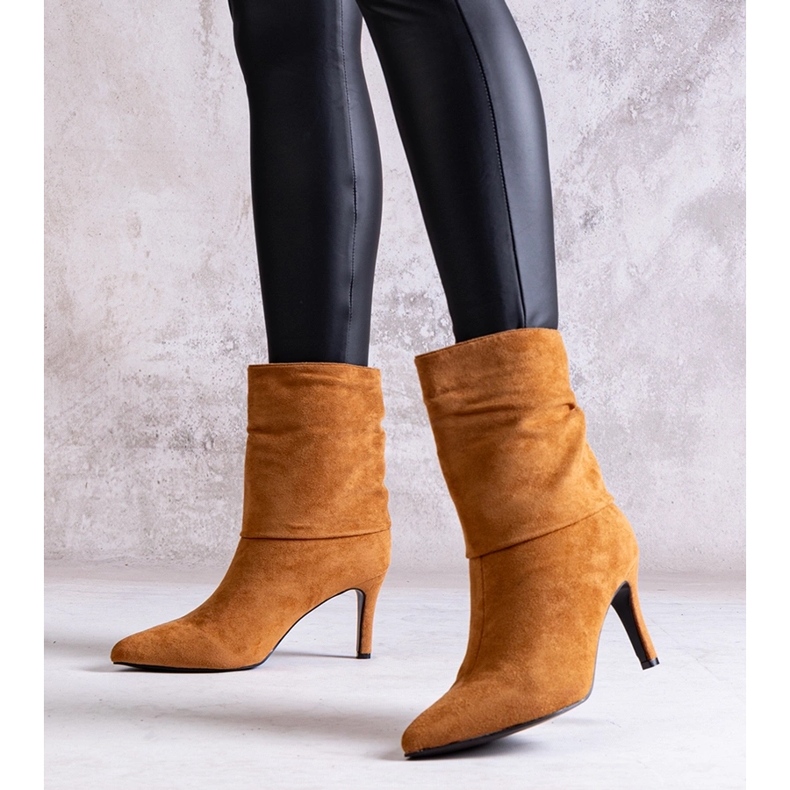 Smeđe Bileis čizme na visoku petu bež 1