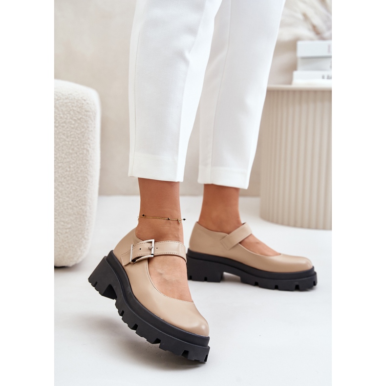 Bež ženske cipele s kopčom Plikuria 2