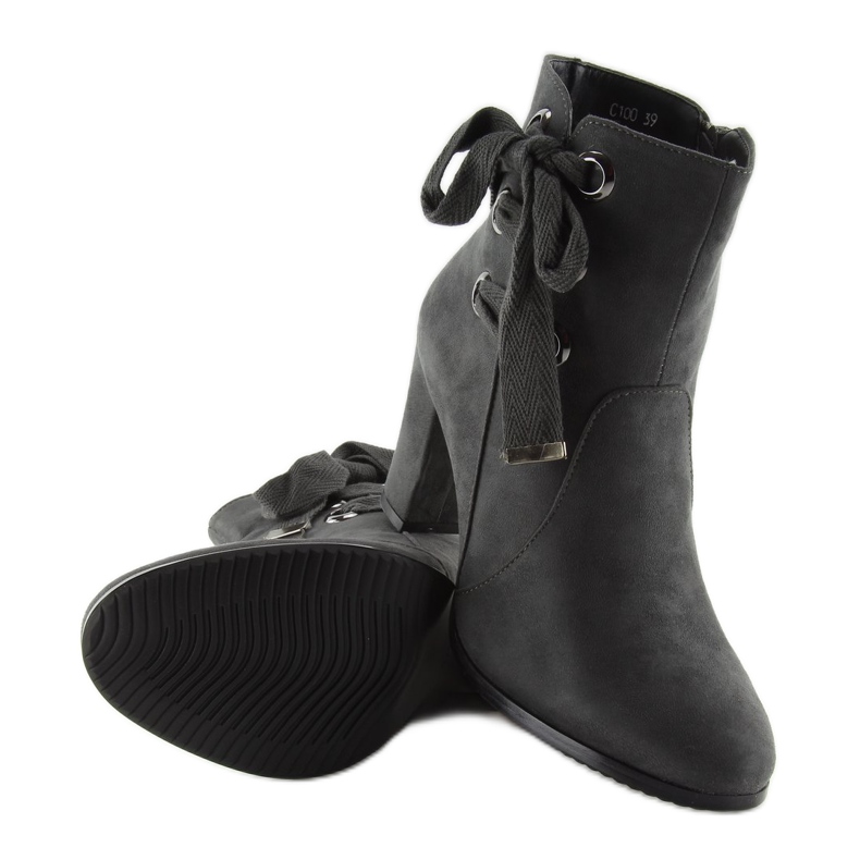 Sive Čizme s visokom petom C100 sive siva 1