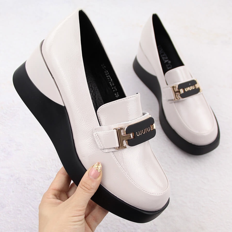 Sive ženske kožne cipele na wedges Vinceza 58337 siva 1