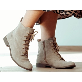 BUTDAM Ženske kožne čizme na vezanje Trw, bež boje 2