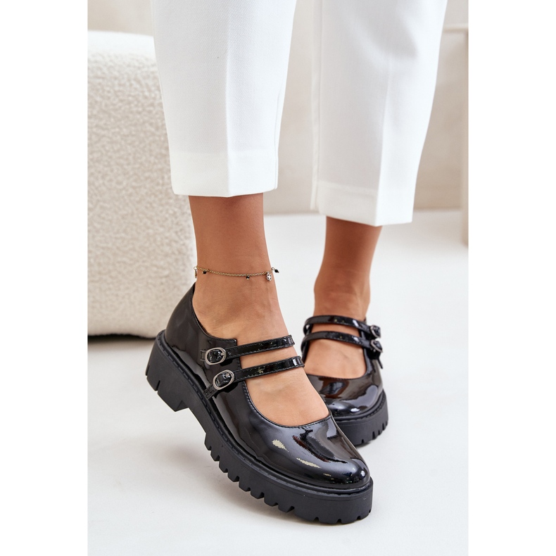 Ženske lakirane cipele s remenčićima, crna Rialuna 1