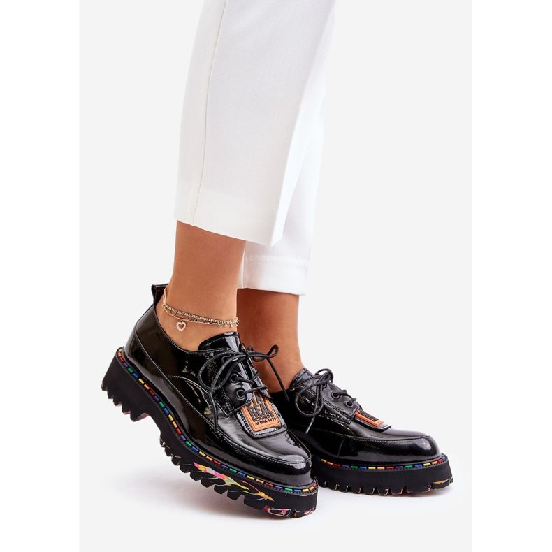 Ženske cipele na vezanje Artiker 55C0499 Crne crno 1