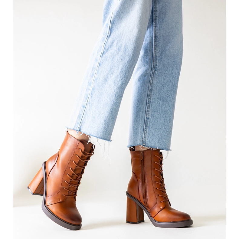 Smeđe gležnjače od eko kože marke Gerges smeđa 1