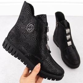 Crne kožne ženske gležnjače na platformu Filippo DBT6360 crno 1