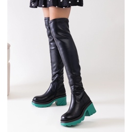 Crne izolirane čizme s masivnim Meragomi blokom crna 1