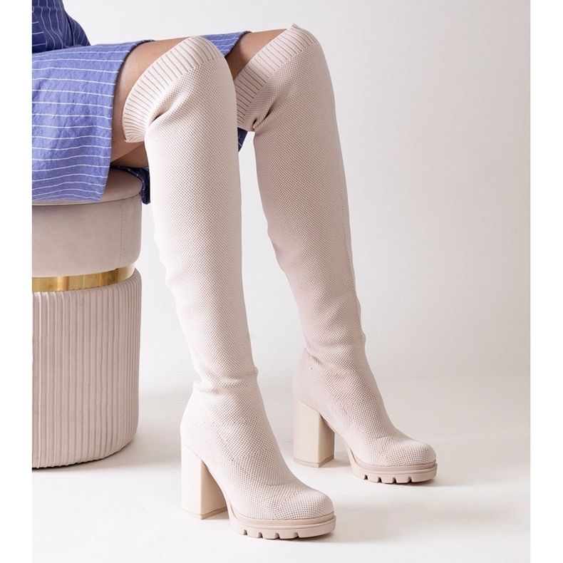 Lija duge, bež čizme natikače na visoku petu 1