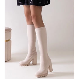 Bež Saria čizme s visokom petom 1