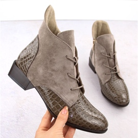 Ženske lakirane gležnjače, bež, Potocki 12498 1