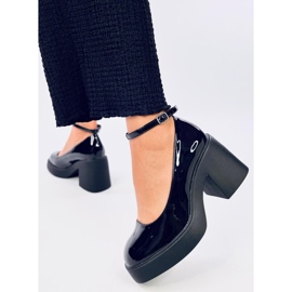 Termet crne cipele sa širokom petom crno 1