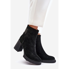 S.Barski Gležnjače s visokom petom izolirane antilopom D&amp;A CR42-106 crne crno 1