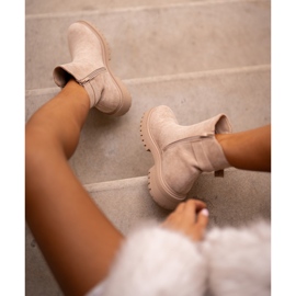 Izolirane Chelsea čizme s patentnim zatvaračem i kopčom, bež Kikiella 1