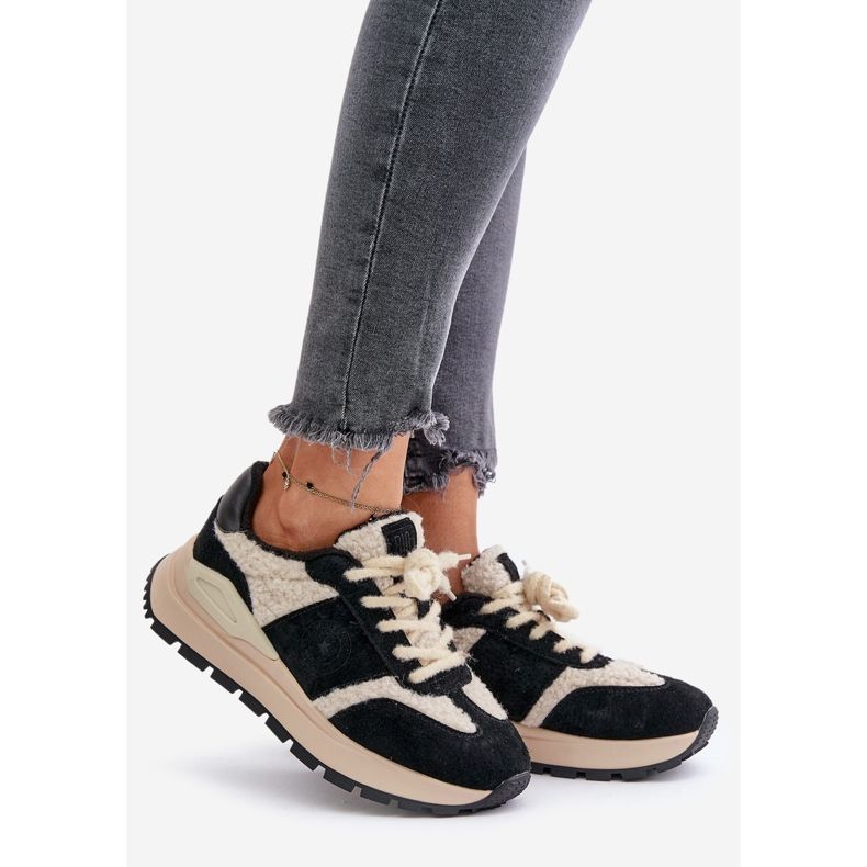 Ženske izolirane kožne tenisice Big Star OO274A318 HI-POLY sustav crne crno 1