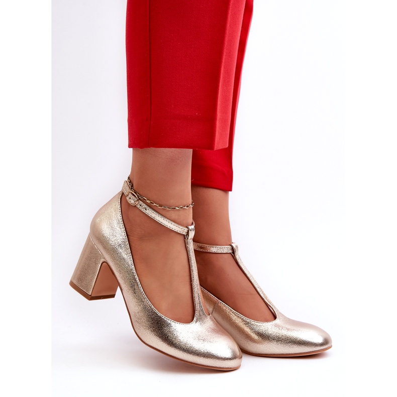 Mascara Ženske pumpe s eko kosom na Zlatnom metalnom postu zlatni 2