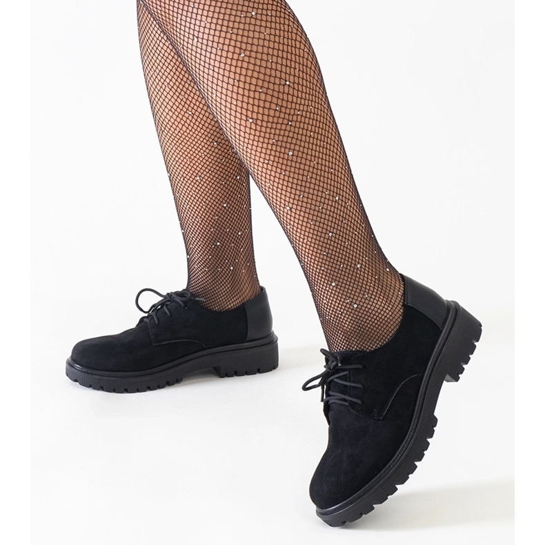 Crne ležerne cipele na vezanje od eko antilop kože Kalila crno 1