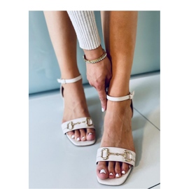 Ksenia Bež sandale na visoku petu 2