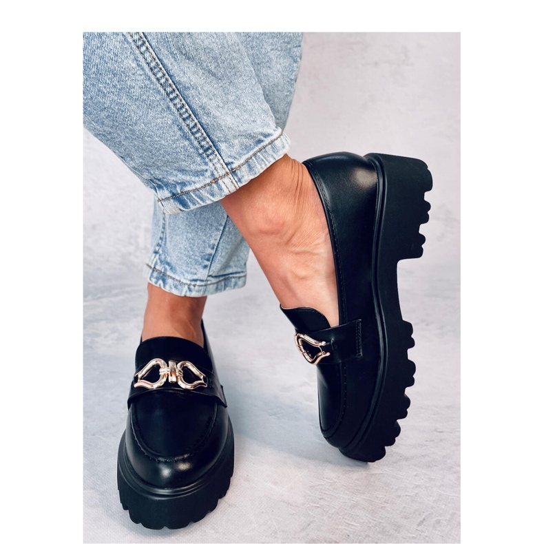 Zandra crne mokasine s kopčom - Inello crna 2