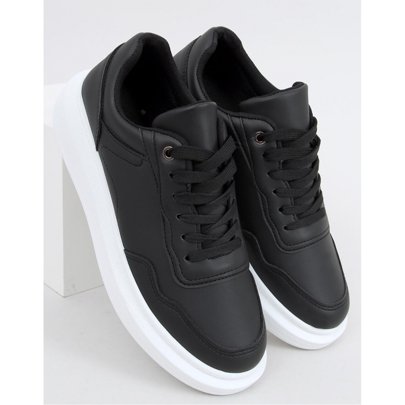 Ženske sportske cipele Dora Black - Inello crno 1