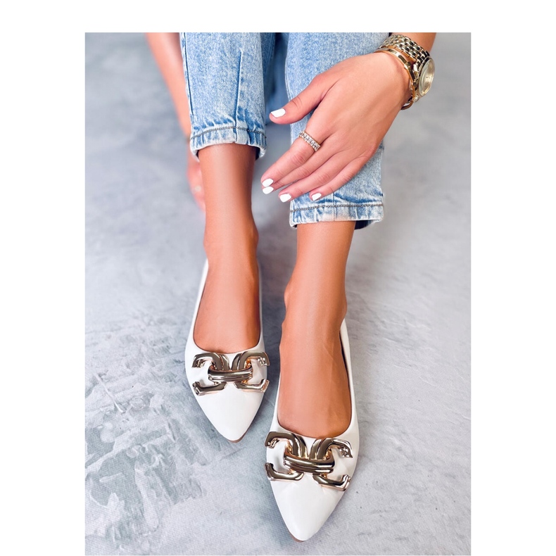 Elegantne balerinke s kopčom Simona White - Inello bijela 1