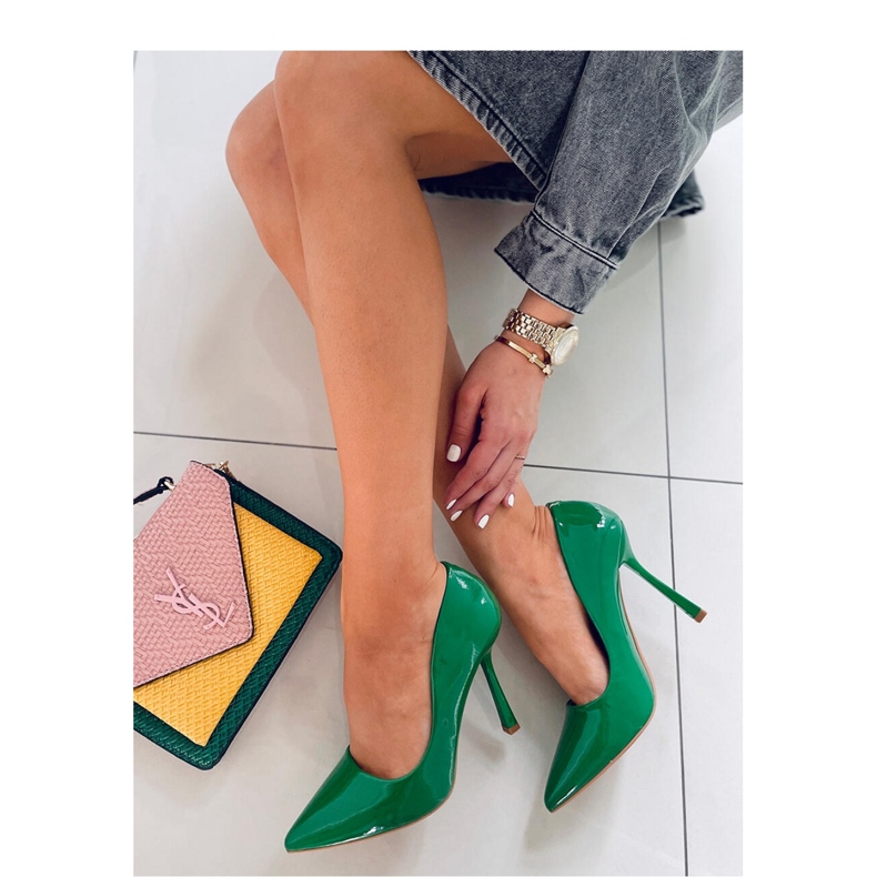 Ženske lakirane štikle Anika Grass - Inello zelena 2