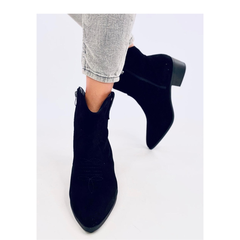 Ženske kaubojske čizme od brušene kože Poirot Black - Inello crna 2