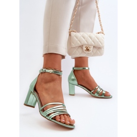 Zelene sandale na visoku petu s remenčićima zelena 1