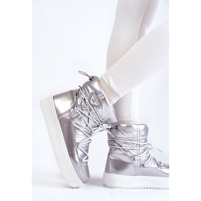 Ženske srebrne čizme za snijeg s platformom na vezanje siva 1