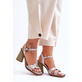 Step in style Sandale Model Maciejka 06029-24 Bijela/H=Zelena - Zakoračite sa stilom 1