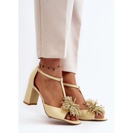 Step in style Sandale Model Laura Messi 2758 Bež - Zakoračite sa stilom 1