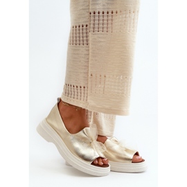 Zazoo Gold ženske sandale od prirodne kože zlatni 1